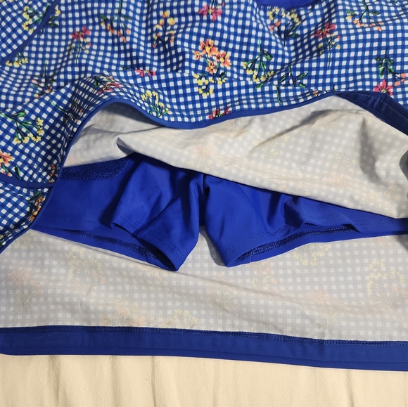 Lands' End Blue White Floral Stretch Skort Tennis Preppy Athletic Pockets SZ 10 - Picture 13 of 14
